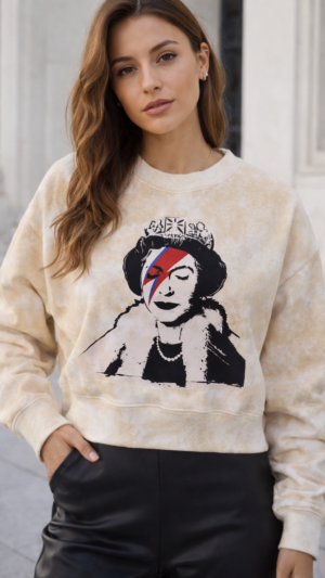 Bluza damska kremowa z grafiką królowej ocieplana Guess L