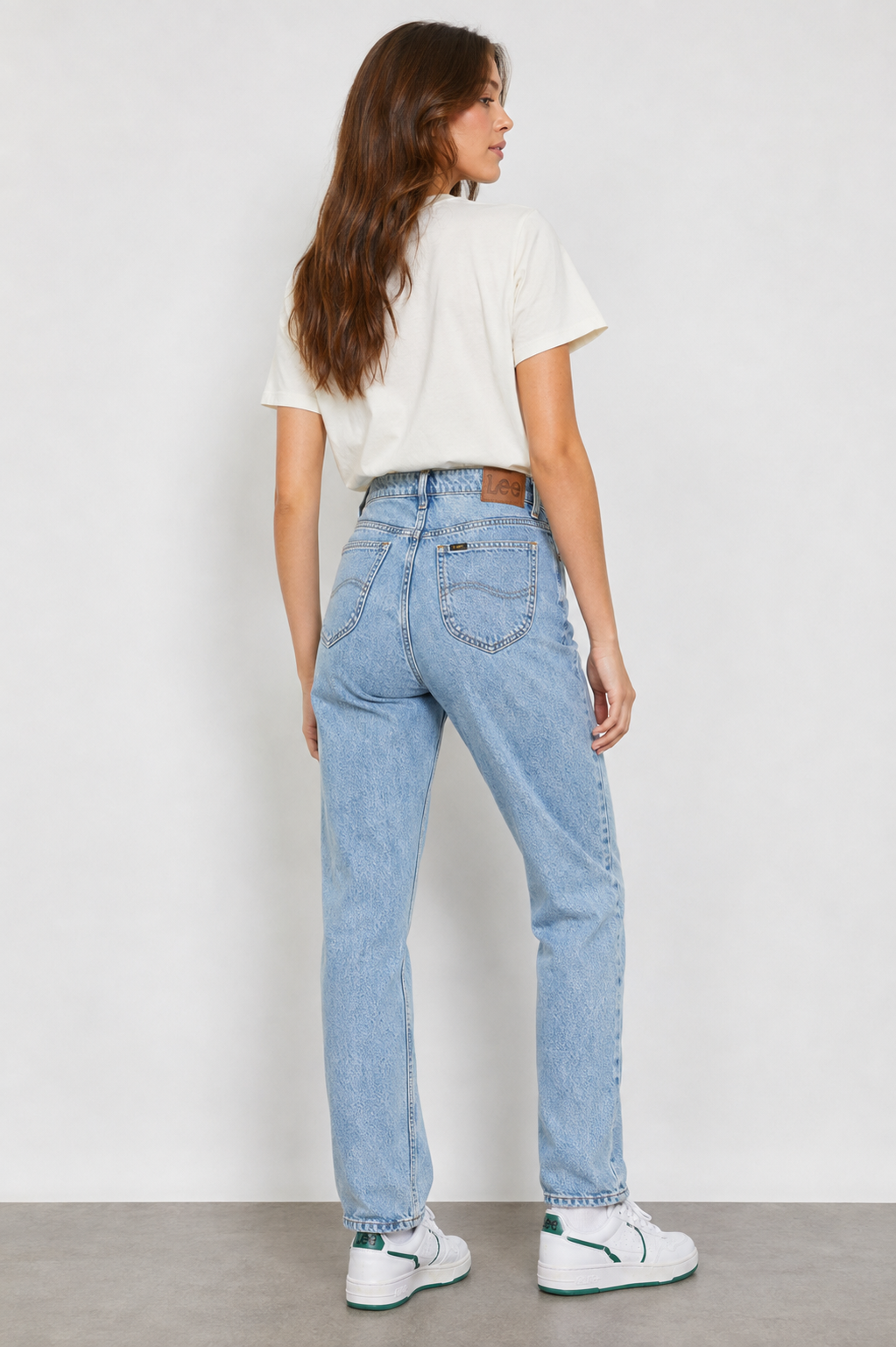 Spodnie jeansowe damskie Lee Carol Regular Straight jasny denim 26/33 - obrazek 3